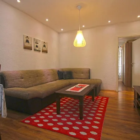 Apartment Adnan 2229 *