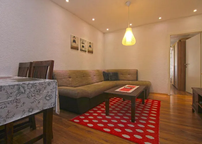 Apartman Adnan 2229 Póla